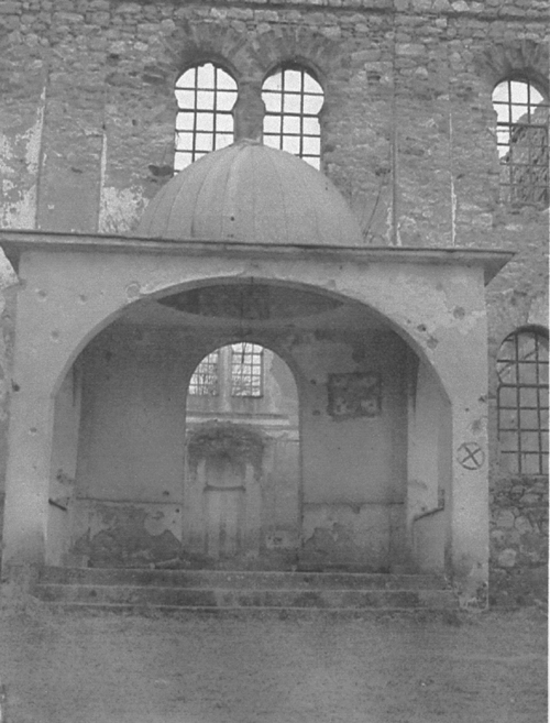 L\'antica moschea di Kozarac
